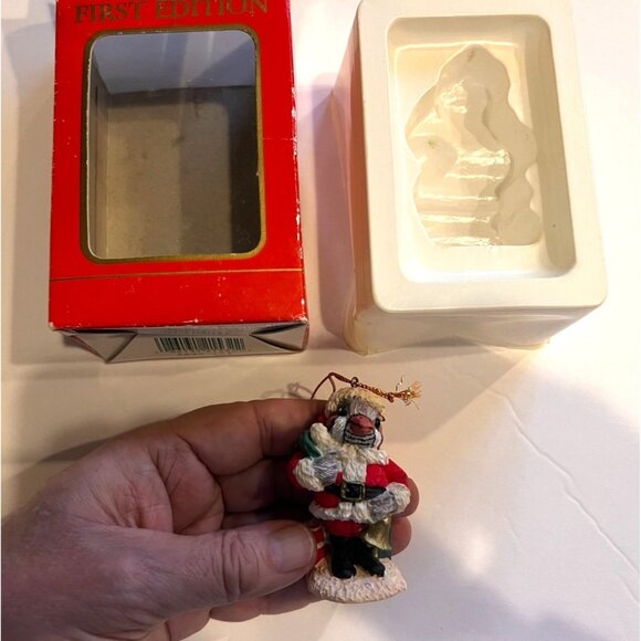 Kurt S. Adler First Edition Santa Claus Bird Ornament, was designed for Petsmart - Picture 4 of 7